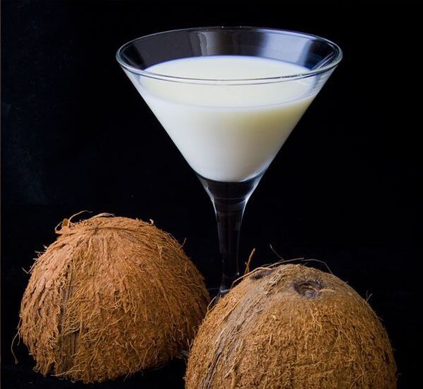 Mit Kokosmilch können Sie Parasiten im Körper loswerden